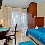 I Quarto em Acomodações Particulares *
